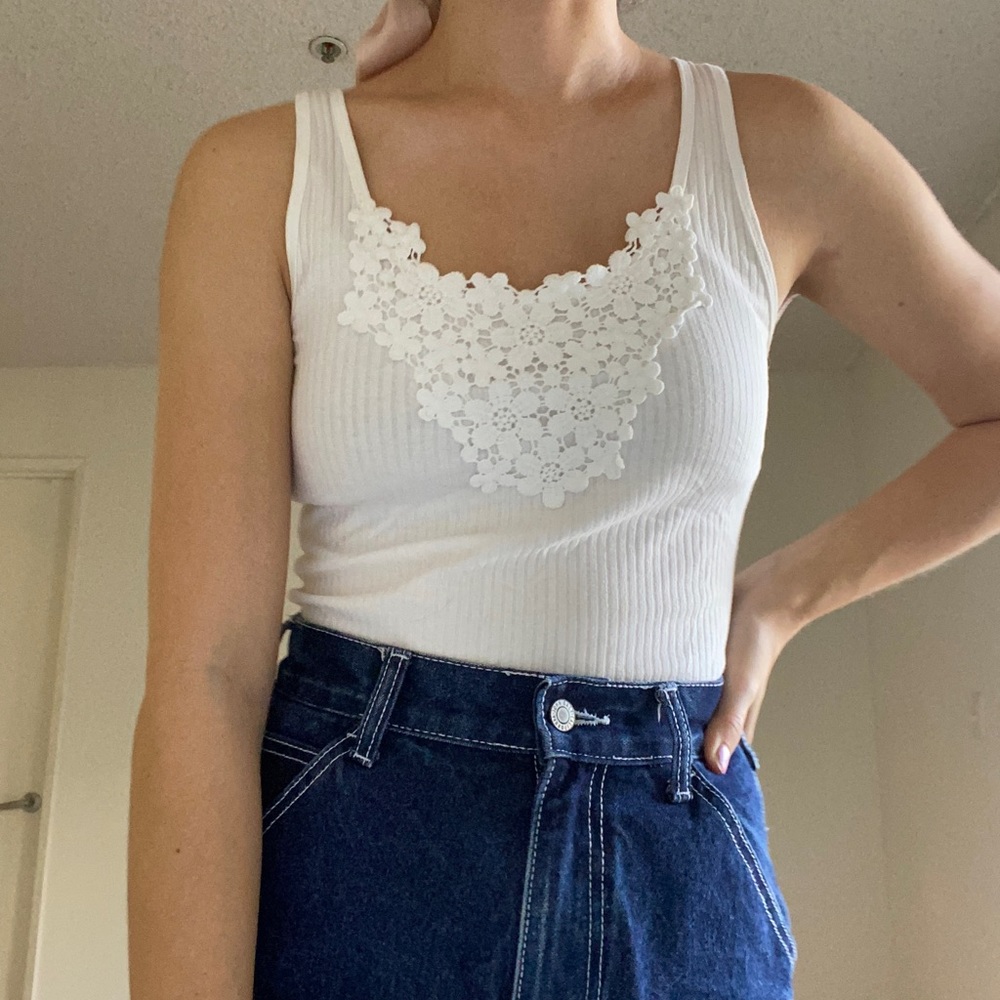 Hollister Crochet Embroidered Floral Detail White Tank Top